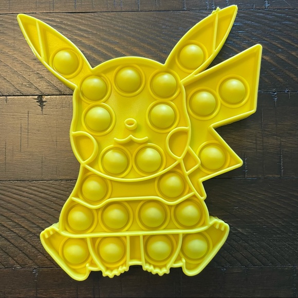 - 2 Pack Pokémon Pikachu Bubble Pop It Fidget Toys - Picture 2 of 3